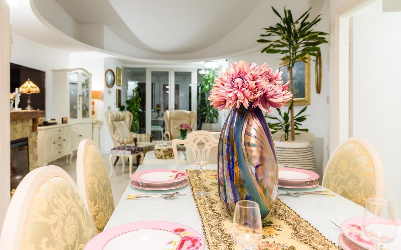 Luxury Apartment Sara Umag Buitenkant foto