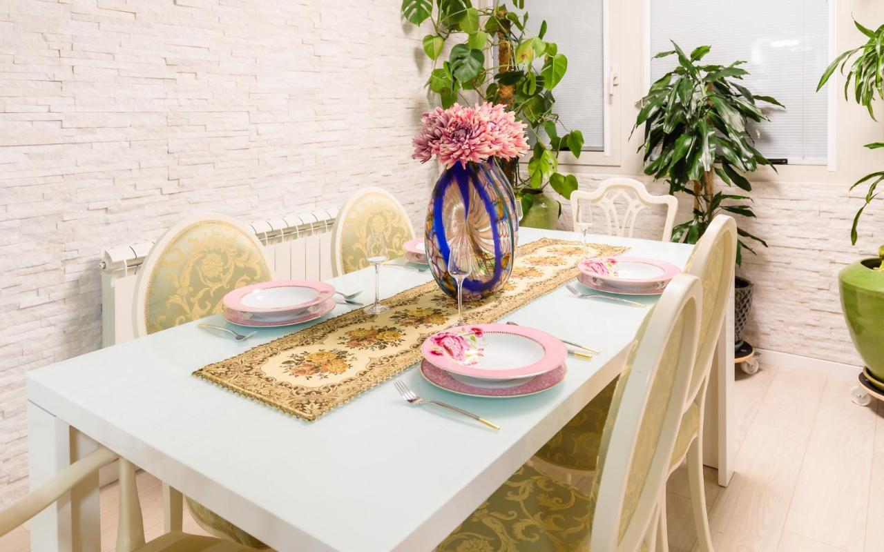 Luxury Apartment Sara Umag Buitenkant foto