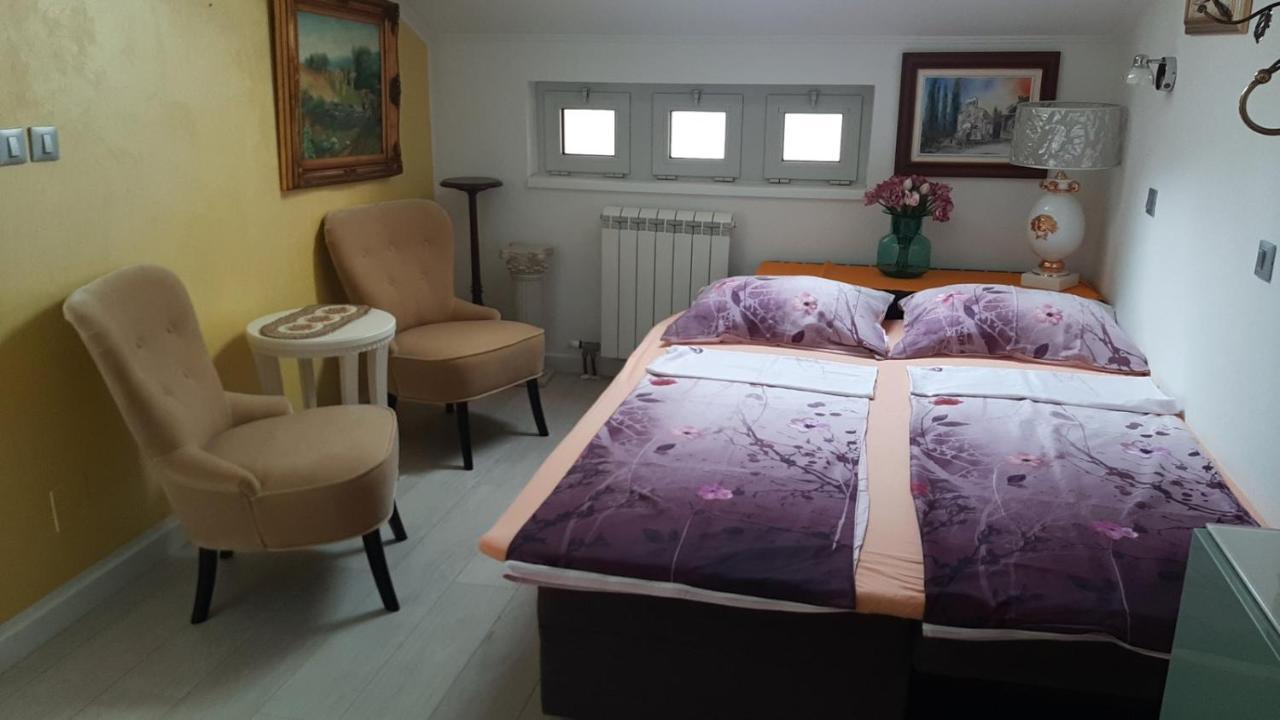 Luxury Apartment Sara Umag Buitenkant foto